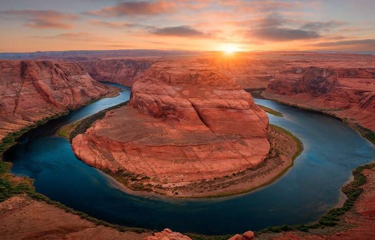 Du lịch Mỹ: Hà Nội - New York - Philadelphia - Delaware - Washington DC - Las Vegas - Vườn quốc gia Zion - Hẻm Núi Linh Dương - Horseshoe Bend - Page - Thung lũng Monument - Los Angeles - Holly Wood - San Diego 11 Ngày Bay Eva Air